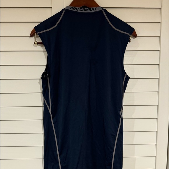 Nike Pro Combat Tank - Navy Blue (L) - Picture 3 of 4